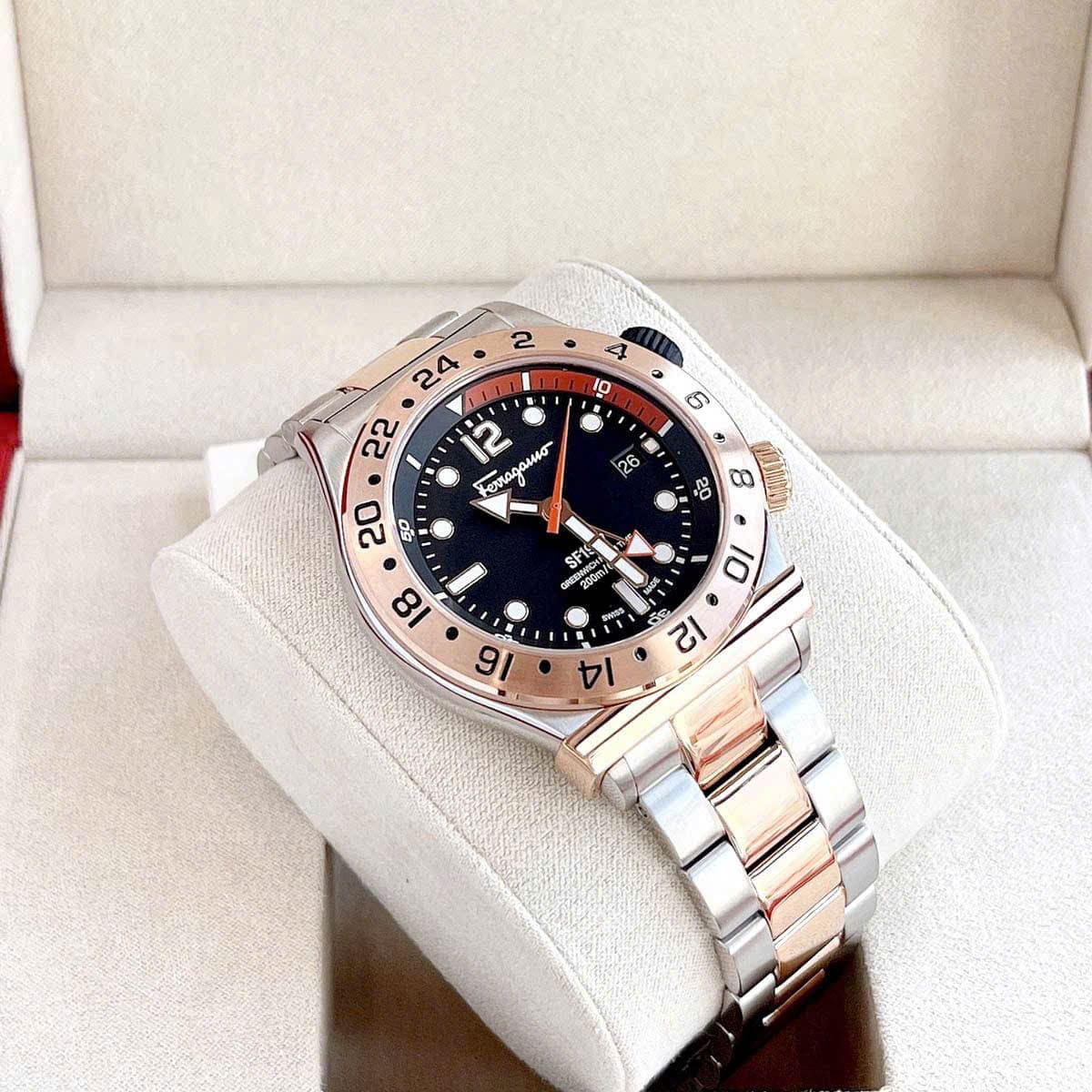 Salvatore Ferragamo 1927 SFMZ00622