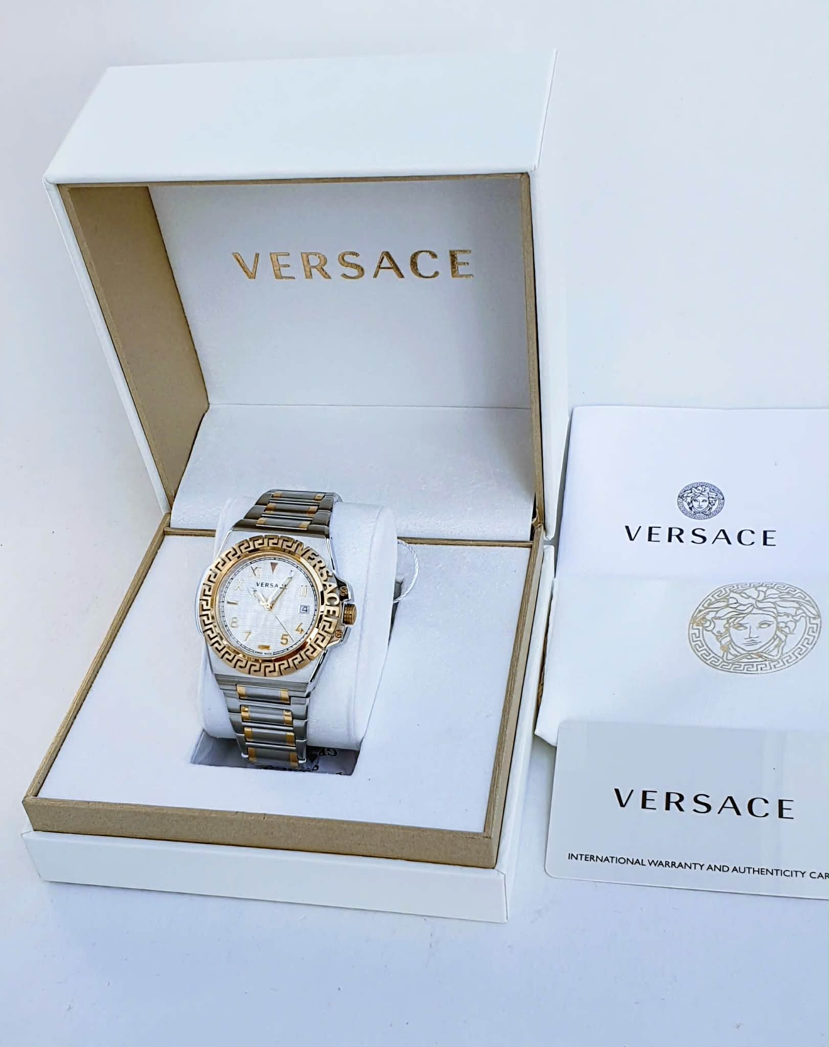 Đồng Hồ Versace Greca Reaction VE3I00422