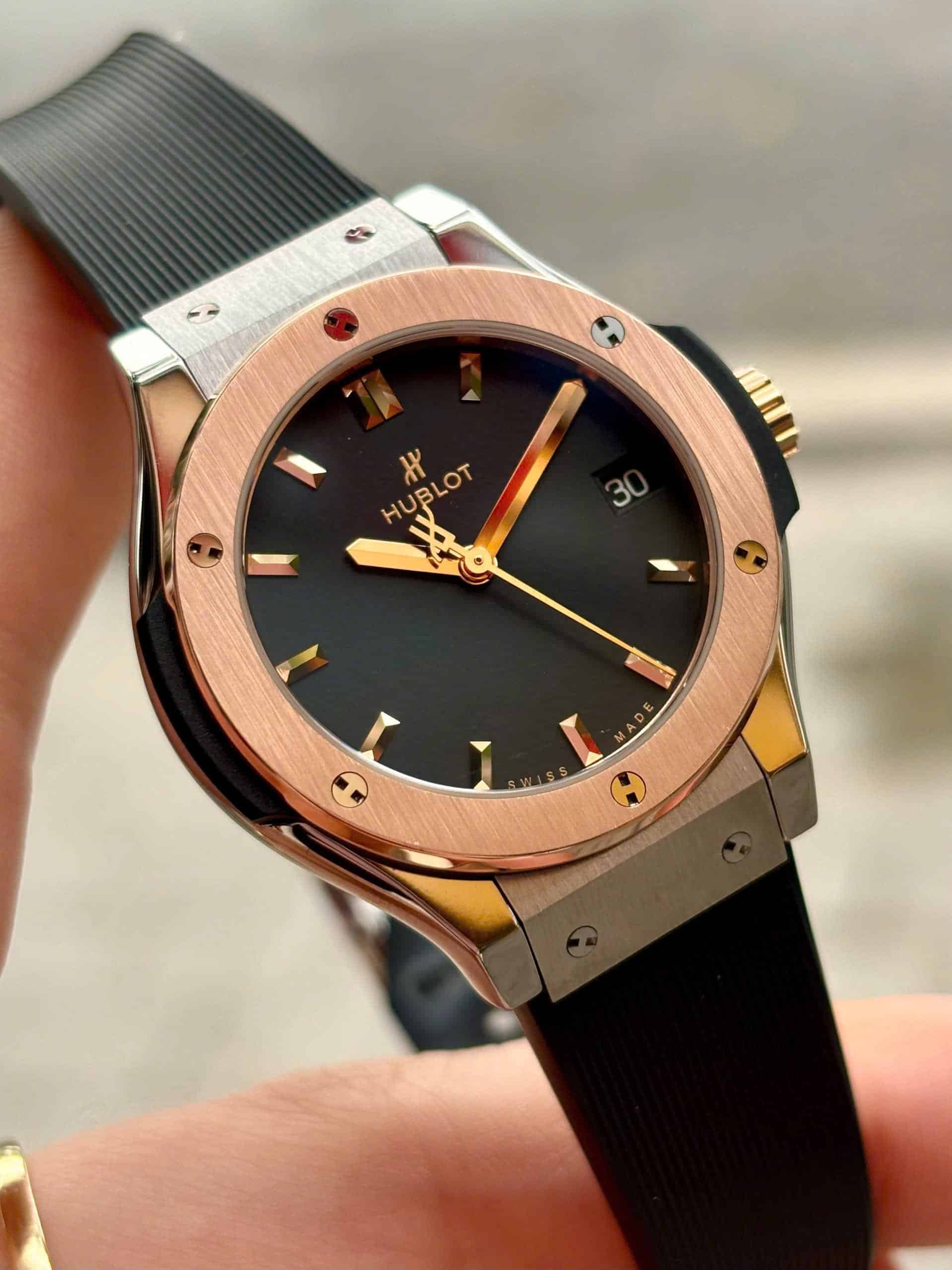 Hublot Classic Fusion Black 18k 581NO1480RX 33mm